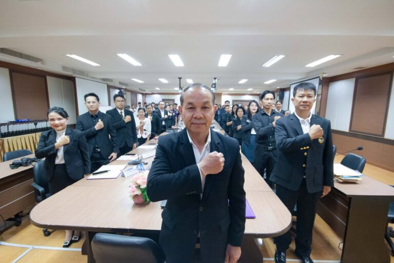 ประธานพิธีเปิดการประกวดแข่งขันกิจกรรม การเรียนรู้ ภายใต้โครงการเสริมสร้างคุณธรรม จริยธรรม และธรรมาภิบาลในสถานศึกษา และสำนักงานเขตพื้นที่การศึกษา (โครงการโรงเรียนสุจริต) ประจำปีงบประมาณ พ.ศ. 2569 ระดับเขตพื้นที่การศึกษา
